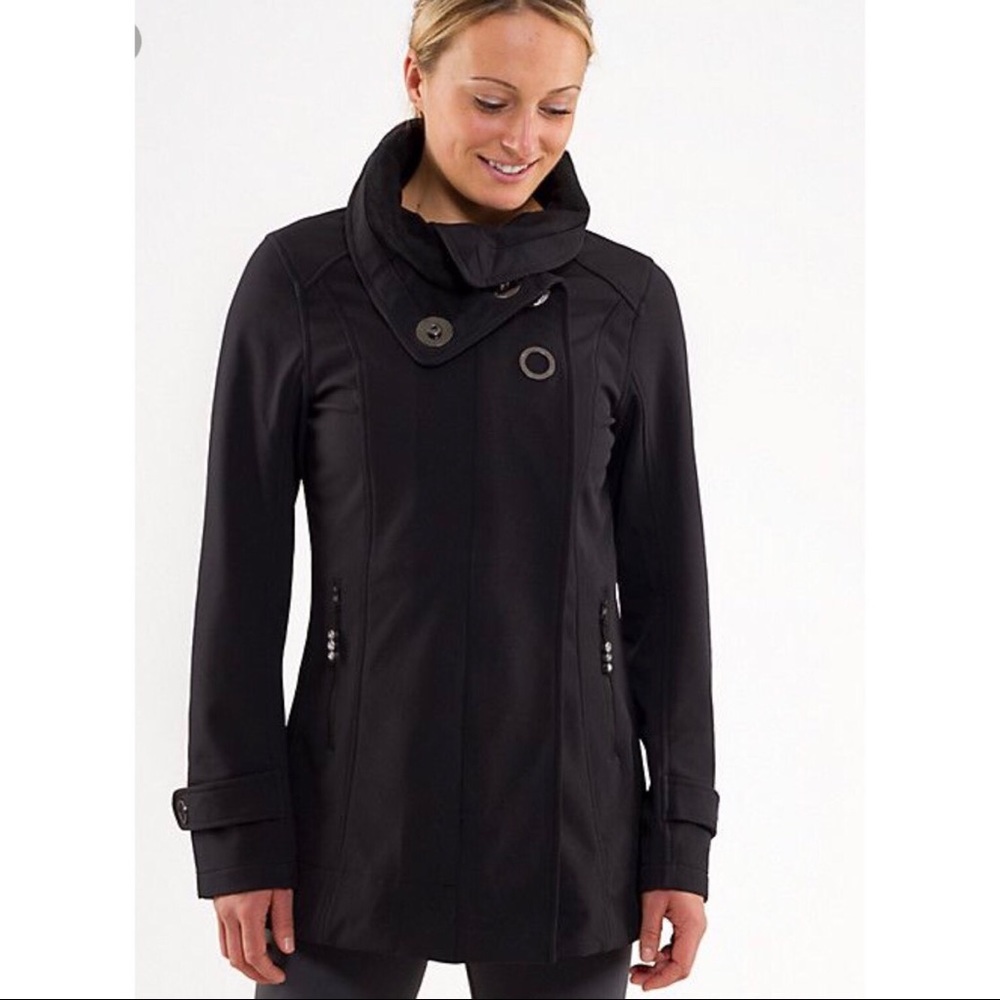 lululemon *RARE* Audrey Jacket size 6